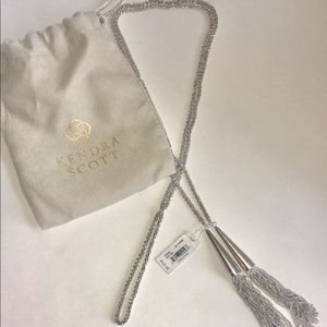 ✨KENDRA SCOTT✨ Phara Necklace In Silver